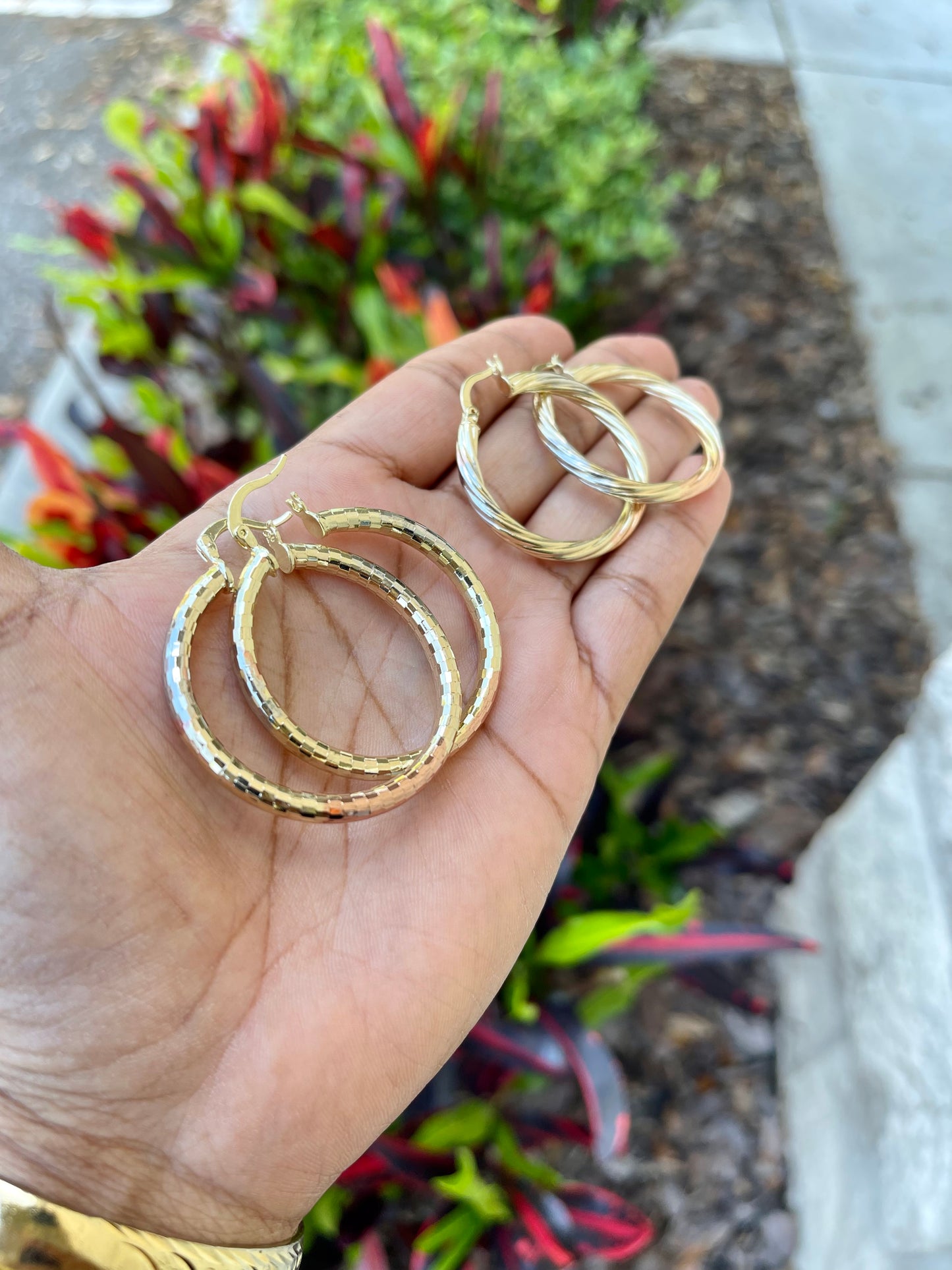 TriTone Earrings…..A or B
