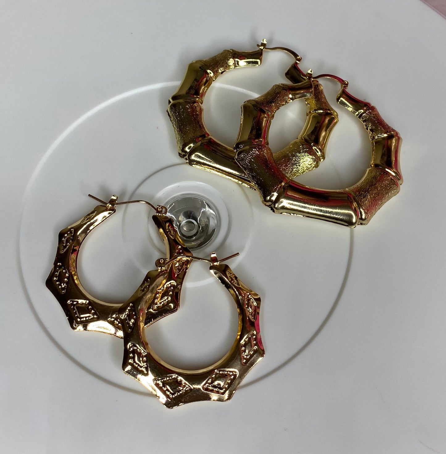 Earrings 2 pair… B